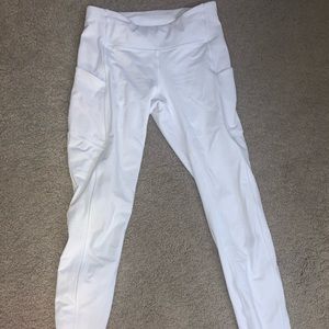 white lululemon leggings
